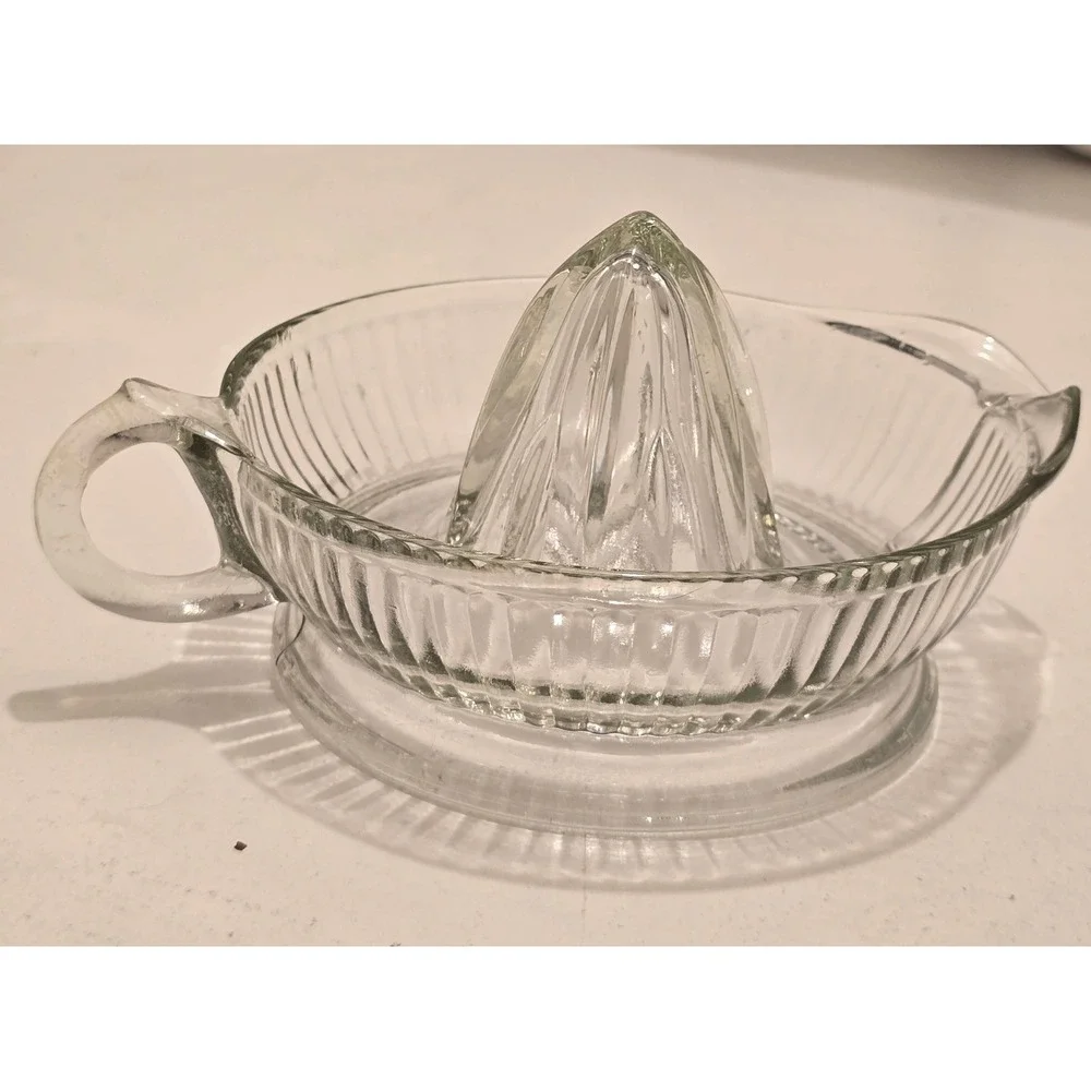 Vintage Clear Glass Citrus Juicer with Handle and Pour Spout Ribbed Design
